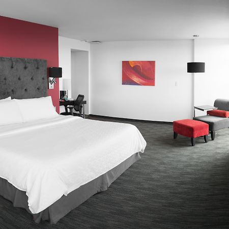 Holiday Inn Express Toluca Galerias Metepec By Ihg Exteriör bild