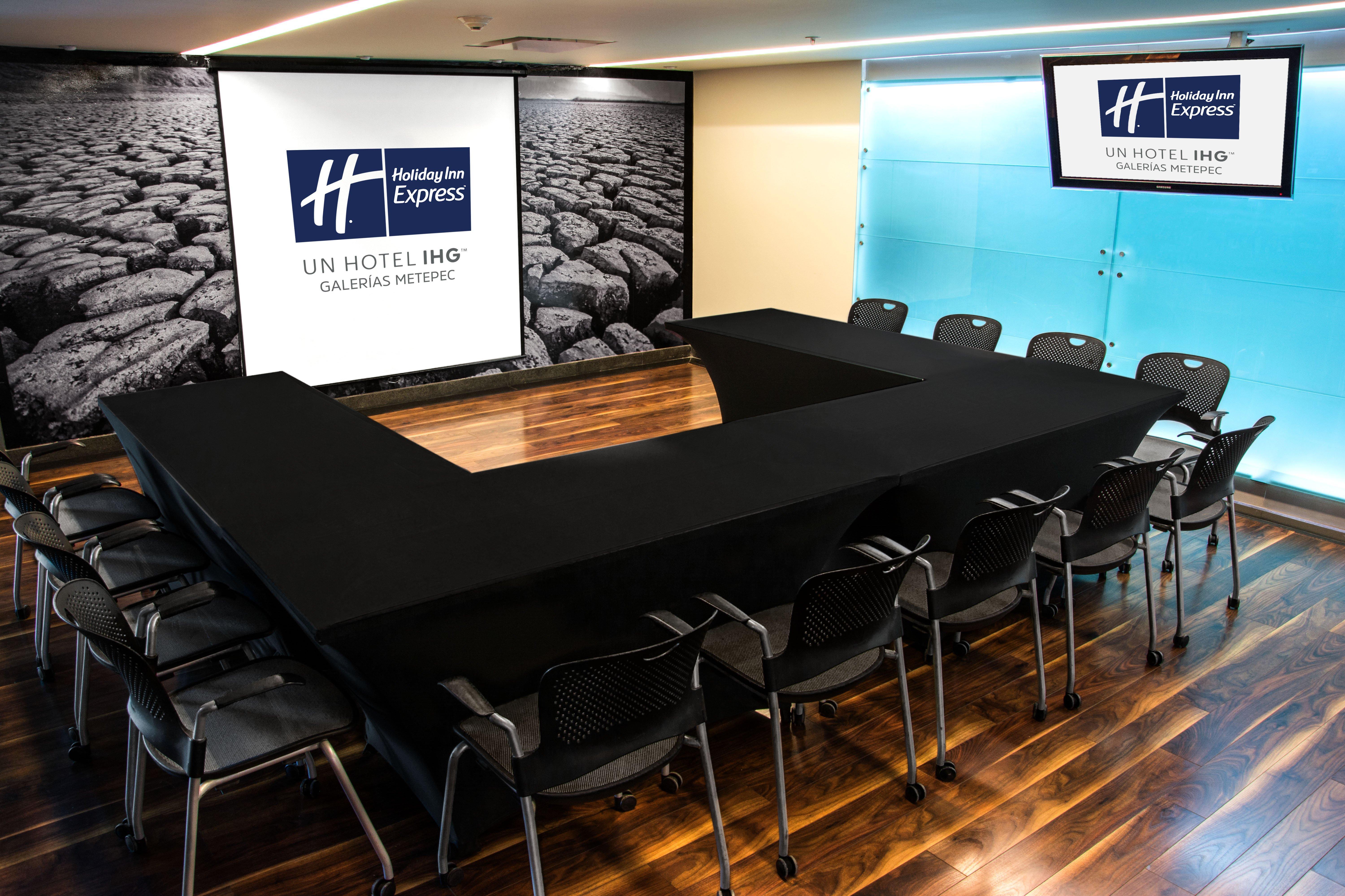 Holiday Inn Express Toluca Galerias Metepec By Ihg Exteriör bild